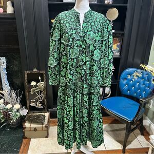 Tuckernuck Pink City Prints Green Floral Mid Length Dress Size Small